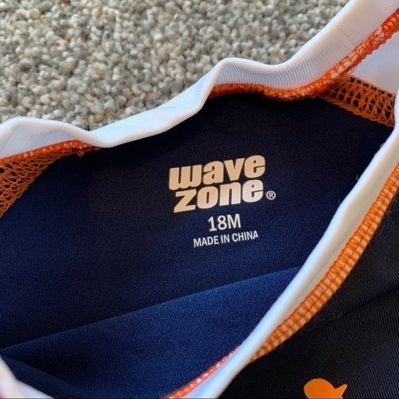 Wave Zone Fishy Raglan Rash Guard - 18 months - Picture 2 of 4